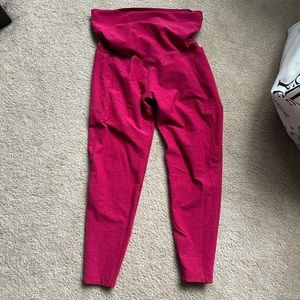 Beyond yoga maternity leggings